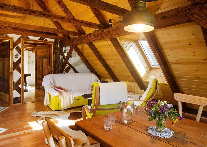 Farm stay Farm Pirc - Hayloft *